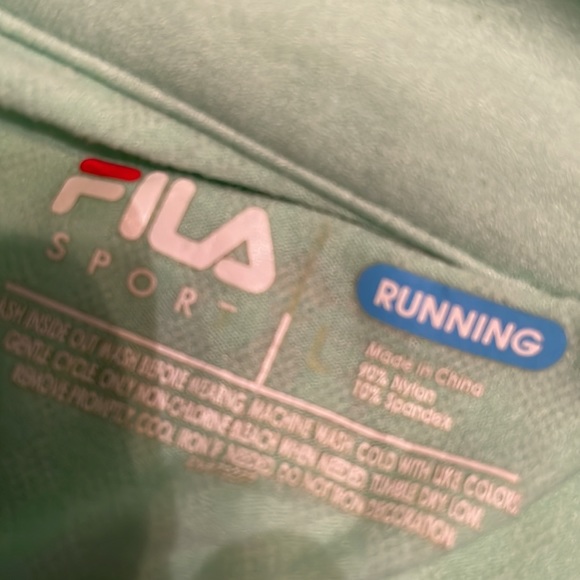 FILA fitted half zip. - Picture 3 of 4